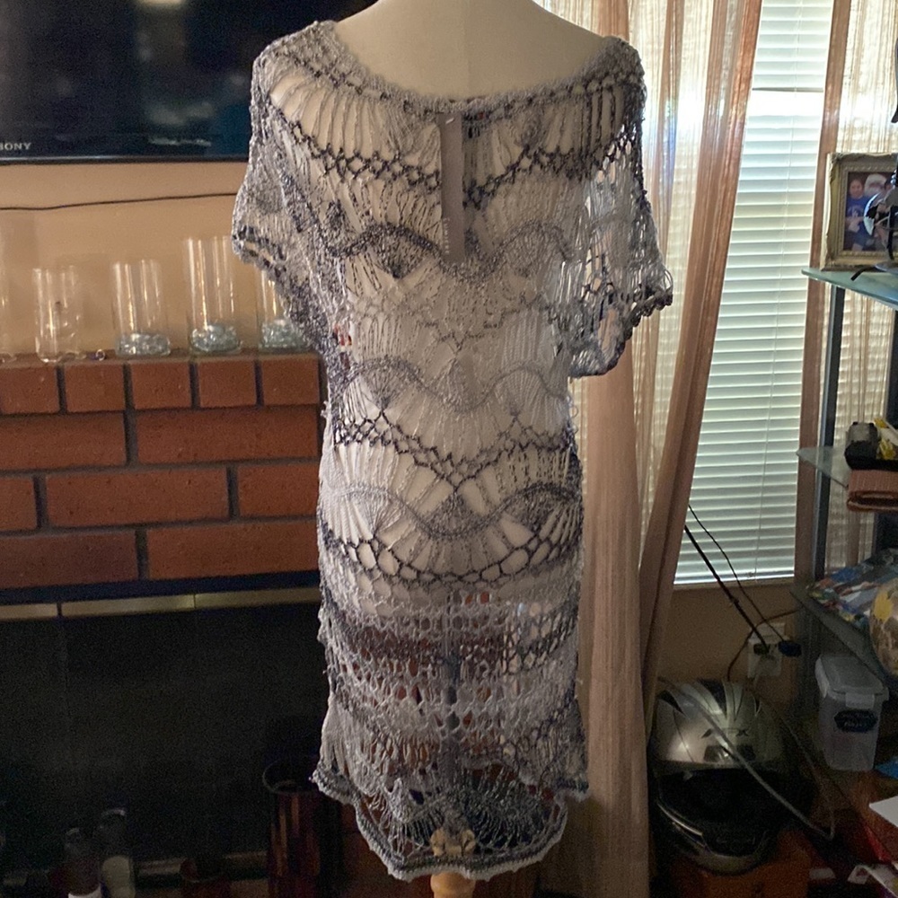 Lumiere size medium crochet tunic - Picture 4 of 5